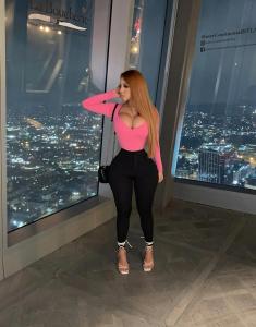 613930188: Chica busca chico en Barcelona