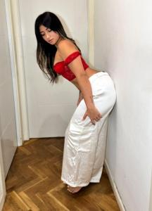 613755852: Chica busca chico en Madrid