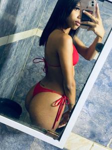 604357390: Chica busca chico en Almería
