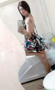 643713223: Chica busca chico en Cáceres