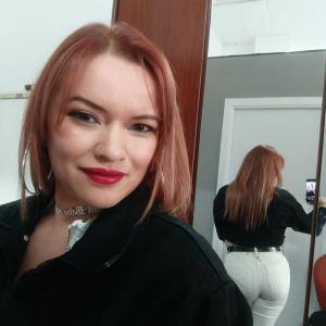 617091908: Chica busca chico en Madrid