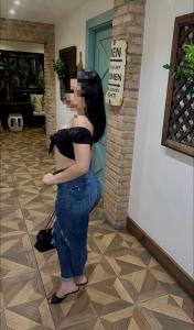 632564611: Chica busca chico en Cádiz