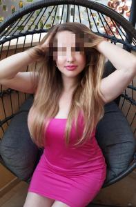 677946855: Chica busca chico en Alicante