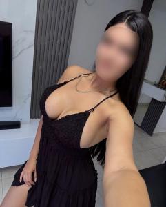 632917018: Chica busca chico en Sevilla