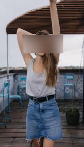 658033436: Chica busca chico en Sevilla