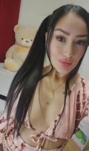 613506245: Chica busca chico en Zaragoza