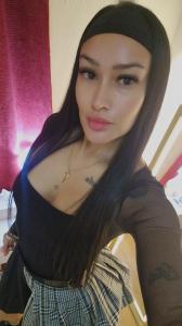 613506245: Chica busca chico en Zaragoza