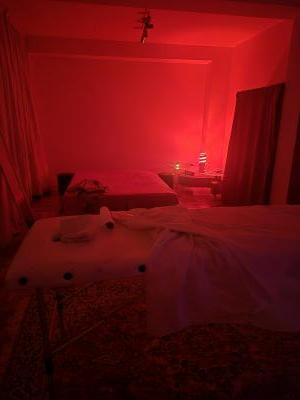 643114858: Chica busca chico en Navarra