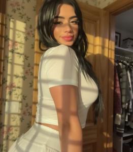 631488947: Travesti en Ibiza