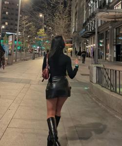 623782247: Chica busca chico en Madrid