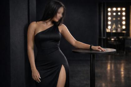 666188475: Chica busca chico en Alicante