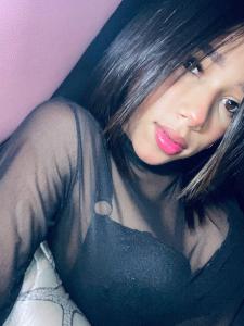 604357390: Chica busca chico en Almería