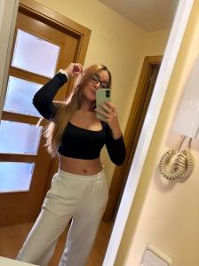 652685241: Chica busca chico en Alicante