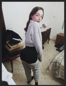 624922197: Chica busca chico en Málaga