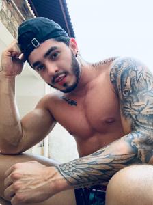 675947696: Chico busca chica en Madrid