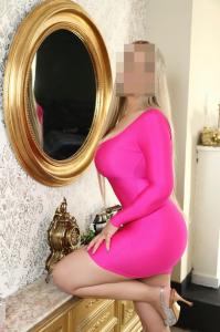 617796054: Chica busca chico en Tarragona