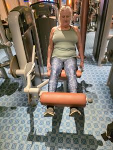 692982511: Chica busca chico en Barcelona