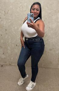 643705501: Chica busca chico en León