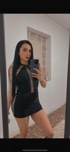 667606175: Chica busca chico en Valencia