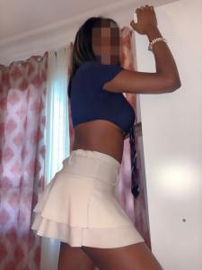 637194580: Chica busca chico en Madrid