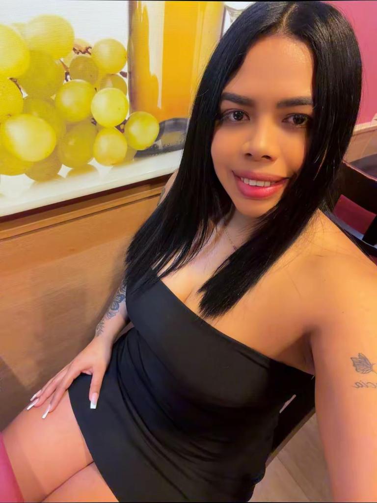 Chica busca chico en Barcelona: 