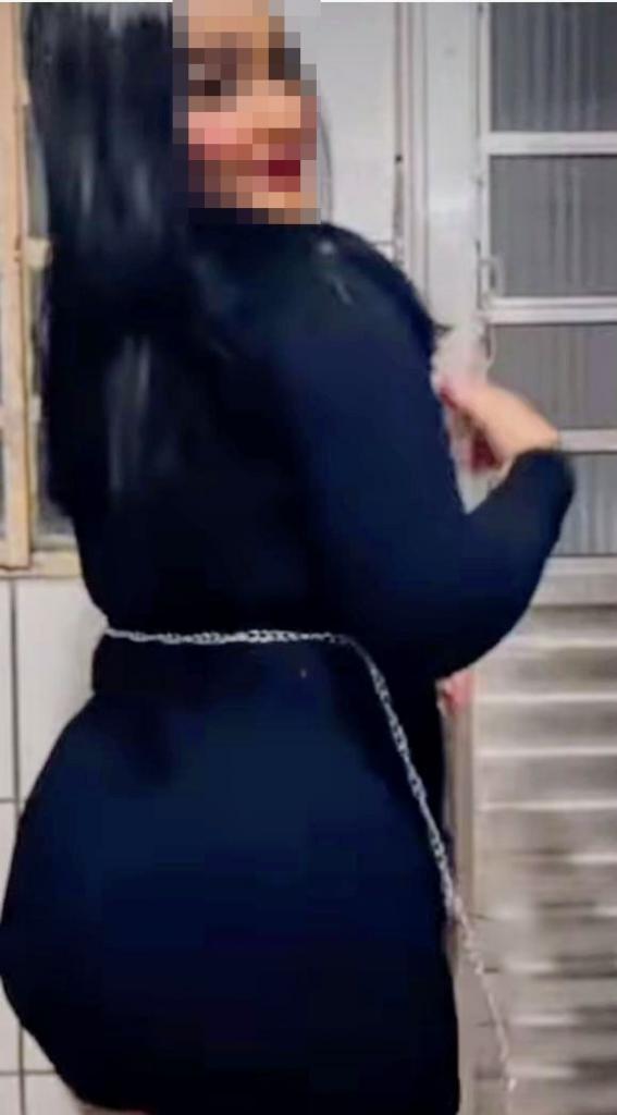 Chica busca chico en Lérida: 