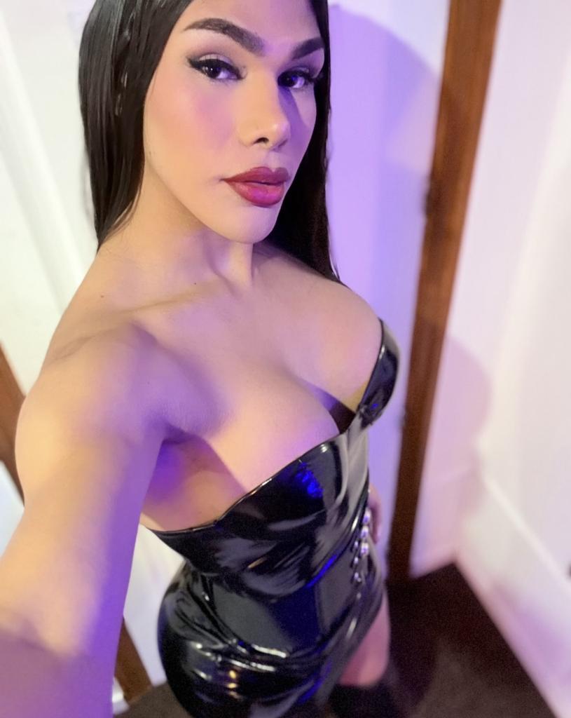 617181718: Transexual en Madrid
