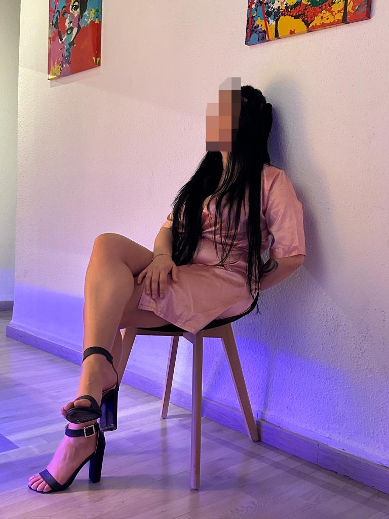 662649535: Chica busca chico en Valencia
