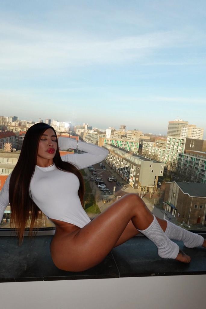 Chica busca chico en Madrid: 