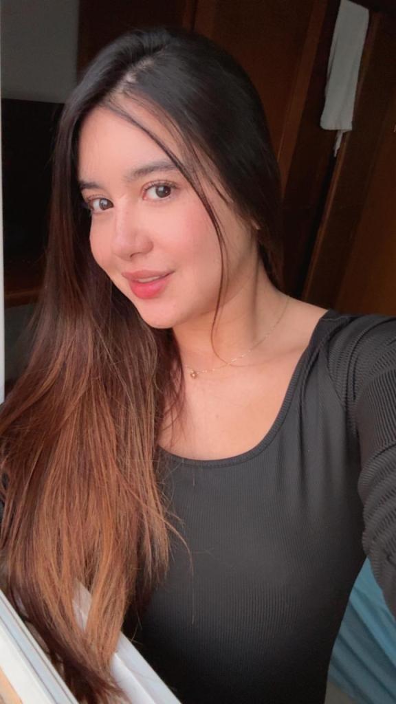 742084596: Chica busca chico en Valencia