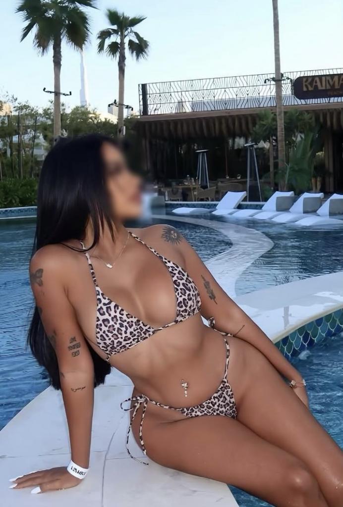 Chica busca chico en Barcelona: 