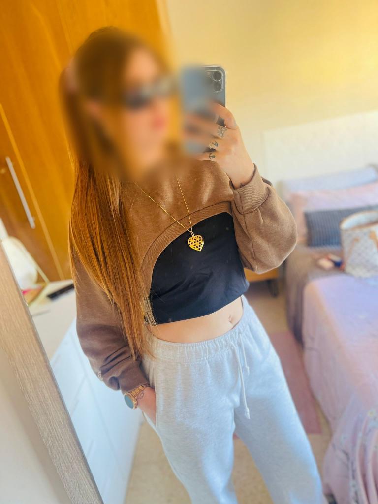 Chica busca chico en Granada: 