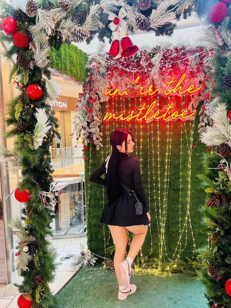 Chica busca chico en Cádiz: 