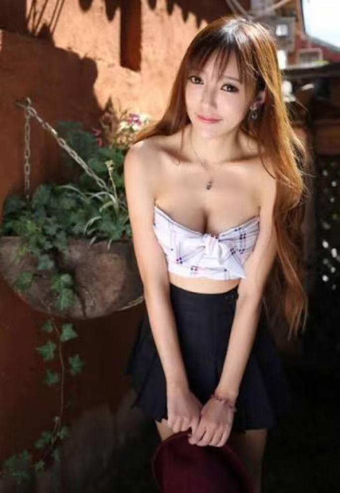 Chica busca chico en Valencia: 