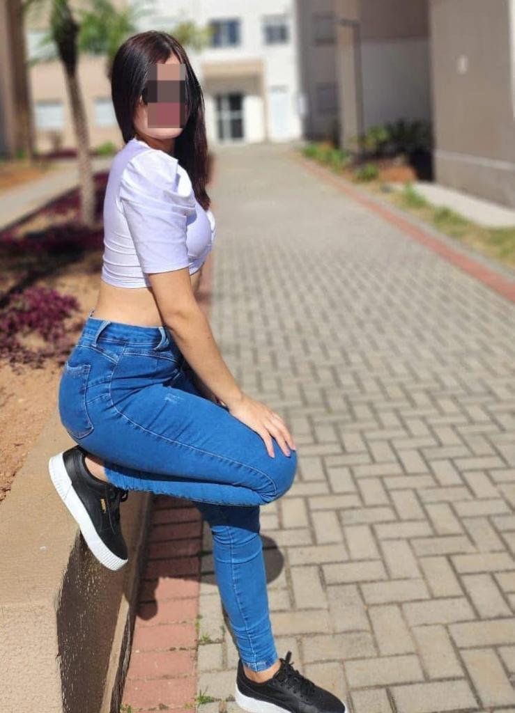 Chica busca chico en Cantabria: 