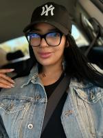 613876346: Chica busca chico en Madrid