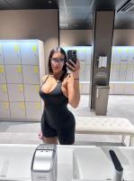 613876346: Chica busca chico en Madrid