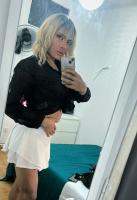 742070394: Travesti en Barcelona