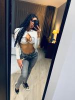 667720305: Chica busca chico en Valencia