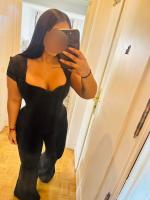 668525081: Chica busca chico en Madrid