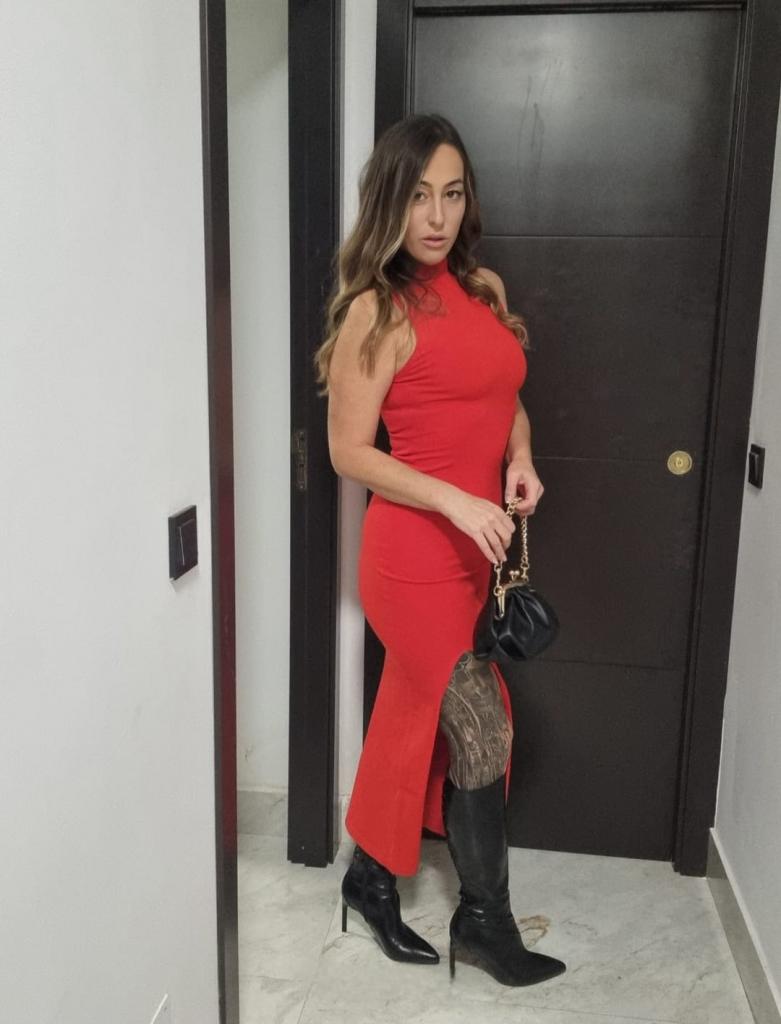 Chica busca chico en Huelva: 