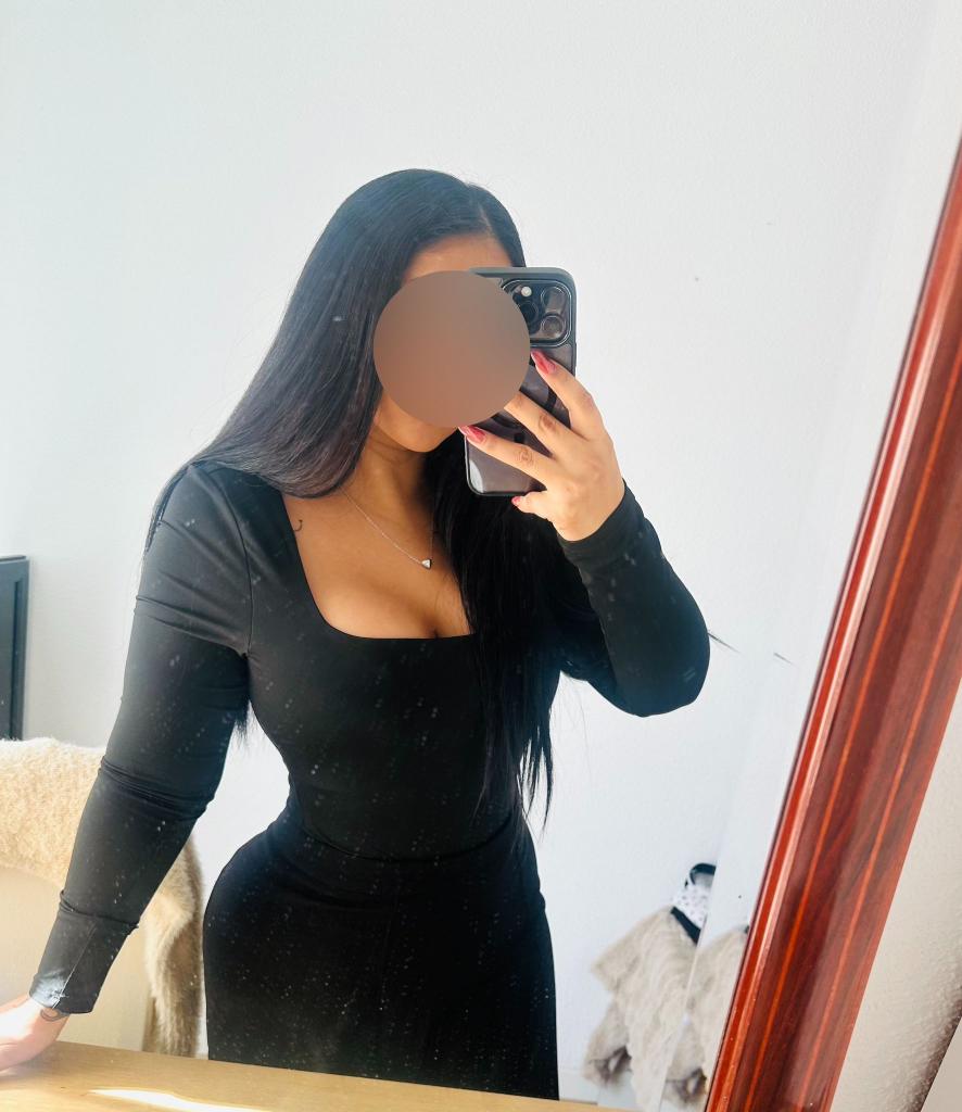 668525081: Chica busca chico en Madrid