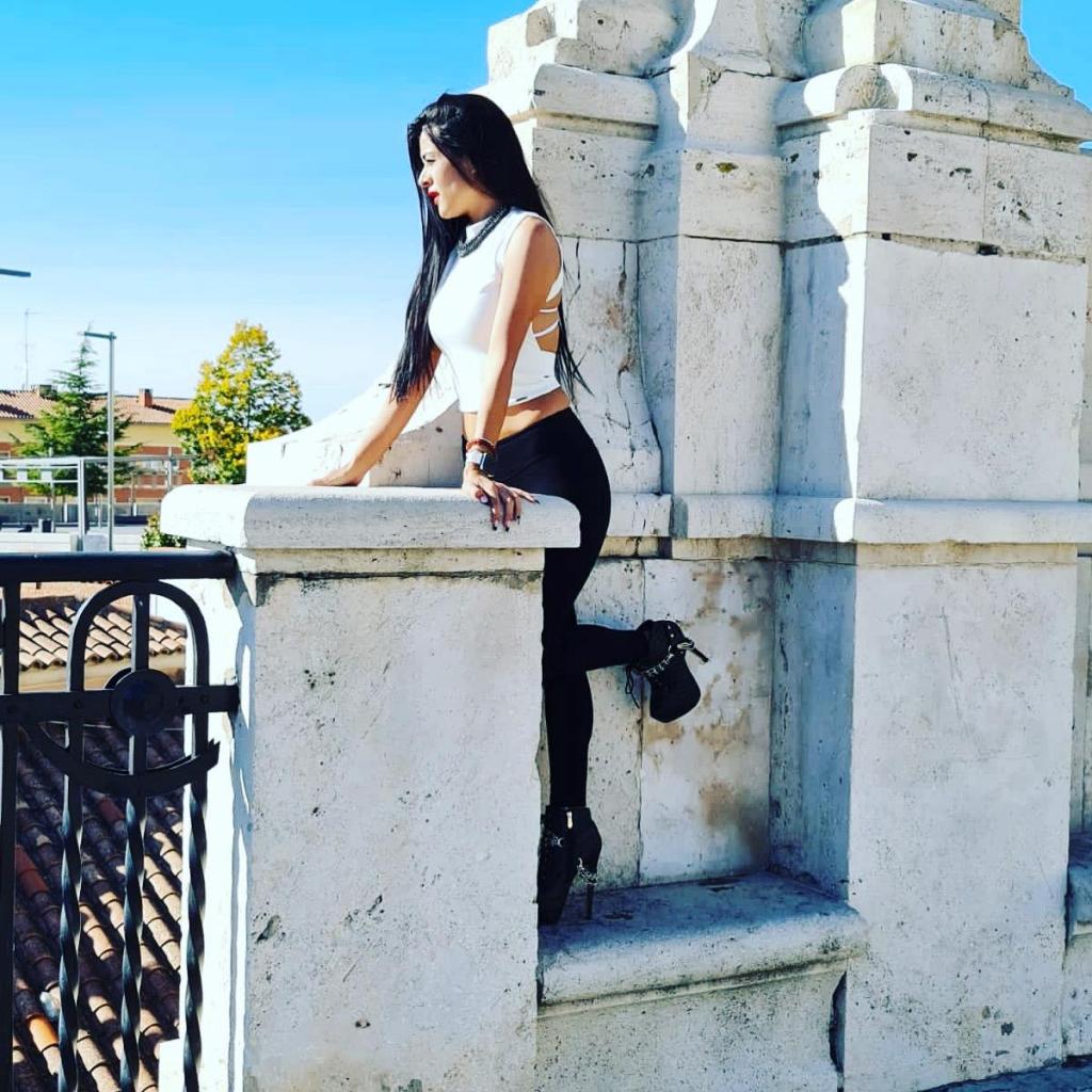 Chica busca chico en León: 