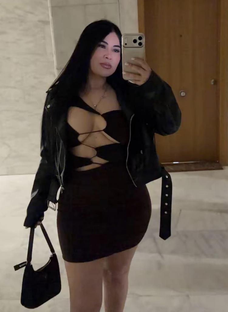 641917054: Chica busca chico en Sevilla