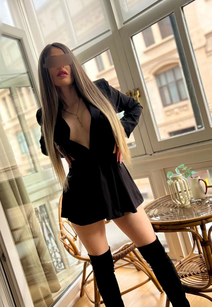 610780307: Chica busca chico en Zaragoza