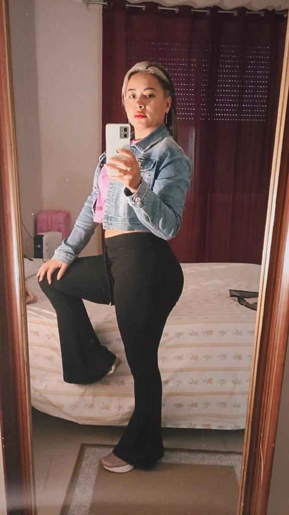 607237771: Chica busca chico en Valencia