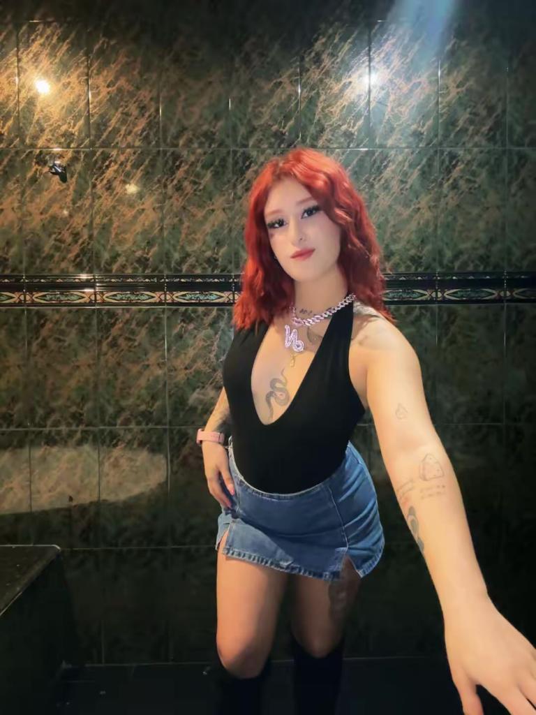 Chica busca chico en Mallorca: 