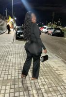 672083876: Chica busca chico en Barcelona
