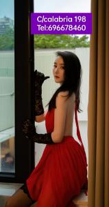 696678460: Chica busca chico en Barcelona