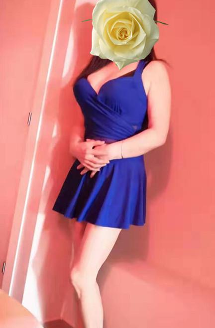653079475: Chica busca chico en Valencia